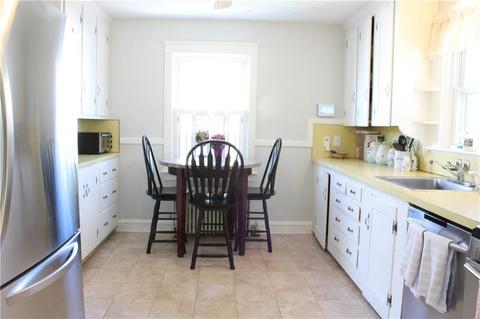 40 Brewster Dr, Warwick, RI 02889 photo 12