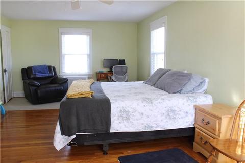 40 Brewster Dr, Warwick, RI 02889 photo 22