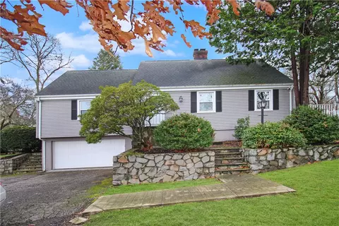 45 Oak St, Westerly, RI 02891 photo 6