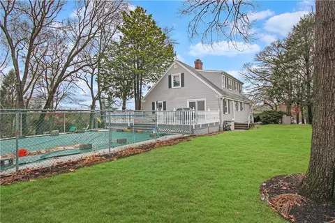 45 Oak St, Westerly, RI 02891 photo 8