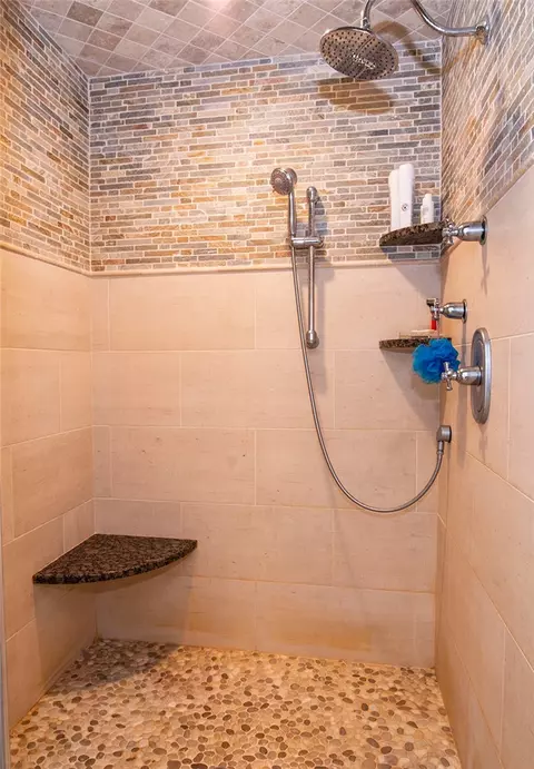 5 Pond View Ave, Westerly, RI 02891 photo 12