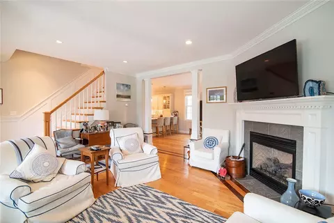 5 Pond View Ave, Westerly, RI 02891 photo 7