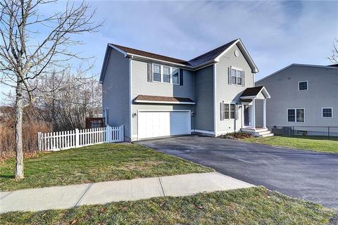 1 Tailwinds Ln, Westerly, RI 02891 photo 3