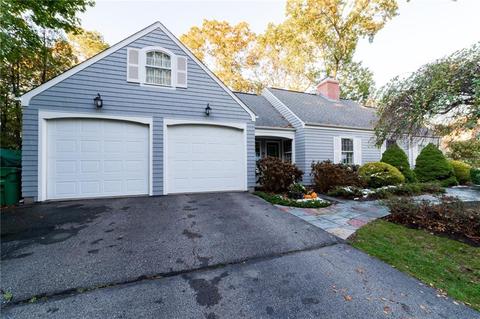 15 Apple Tree Ln, Warwick, RI 02888 photo 9