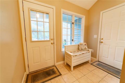 15 Apple Tree Ln, Warwick, RI 02888 photo 15