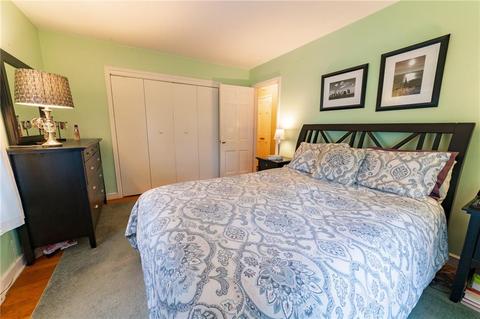 15 Apple Tree Ln, Warwick, RI 02888 photo 27