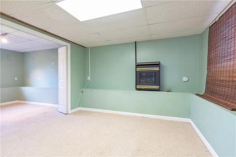 53 Rice St, Warwick, RI 02886 photo 12