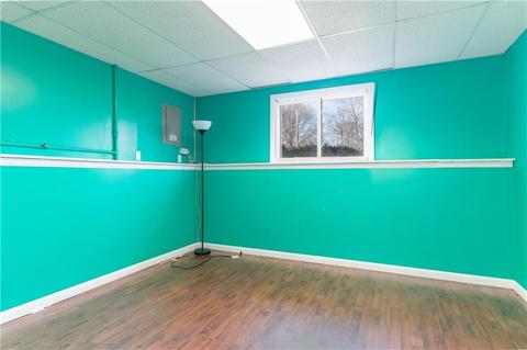 53 Rice St, Warwick, RI 02886 photo 11