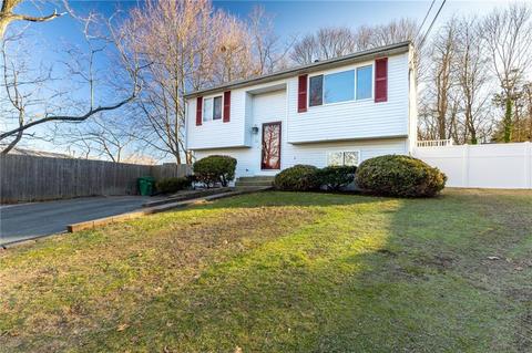 53 Rice St, Warwick, RI 02886 photo 3