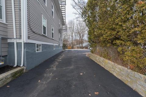 104 Winthrop St, Woonsocket, RI 02895 photo 4