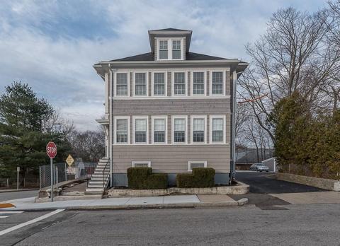 104 Winthrop St, Woonsocket, RI 02895 photo 1