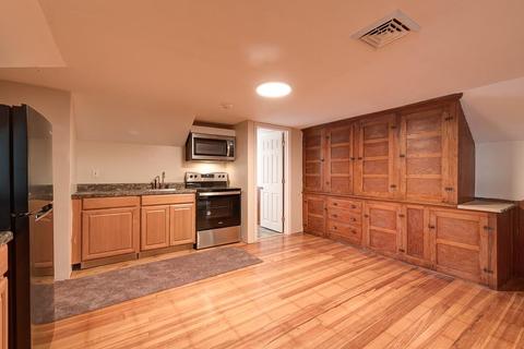 104 Winthrop St, Woonsocket, RI 02895 photo 33