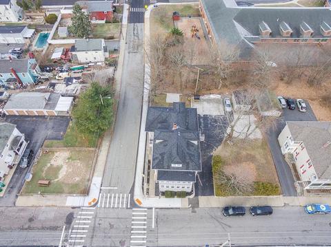 104 Winthrop St, Woonsocket, RI 02895 photo 41
