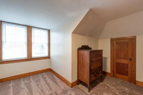 104 Winthrop St, Woonsocket, RI 02895 photo 32