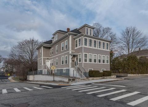 104 Winthrop St, Woonsocket, RI 02895 photo 2