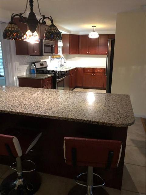 20 Bugbee Ave, Warwick, RI 02889 photo 2