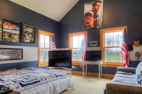 233 Berkeley Ave, Middletown, RI 02842 photo 35