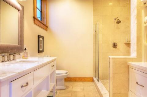 233 Berkeley Ave, Middletown, RI 02842 photo 42