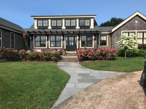 233 Berkeley Ave, Middletown, RI 02842 photo 4