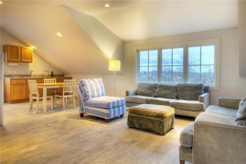 233 Berkeley Ave, Middletown, RI 02842 photo 46