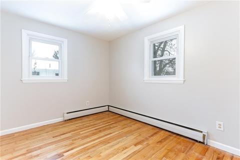 113 Asylum Rd, Warwick, RI 02889 photo 8