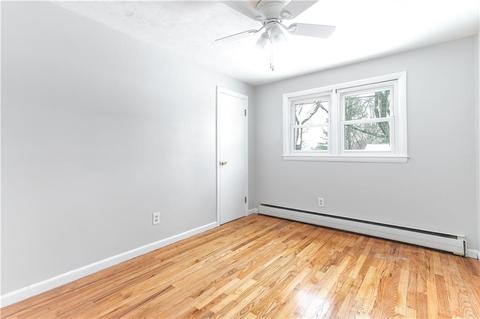 113 Asylum Rd, Warwick, RI 02889 photo 12