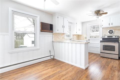 113 Asylum Rd, Warwick, RI 02889 photo 5