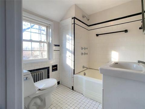 63 Prudence Ct, Warwick, RI 02888 photo 5