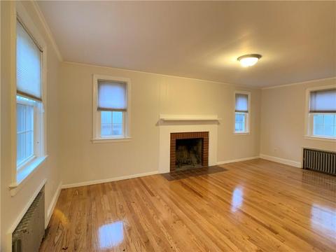 63 Prudence Ct, Warwick, RI 02888 photo 3
