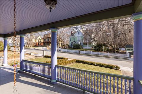 59 Elm St, Westerly, RI 02891 photo 5