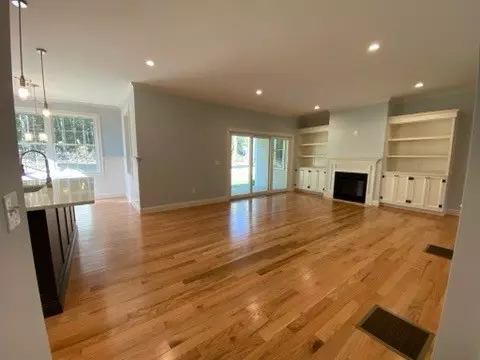 23 Abbey Ln #12, Westerly, RI 02891