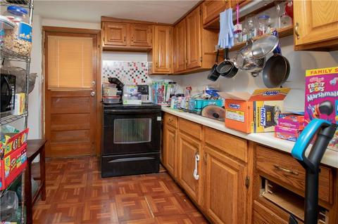 172 High St, Woonsocket, RI 02895 photo 18