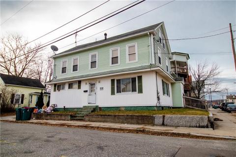 172 High St, Woonsocket, RI 02895 photo 1