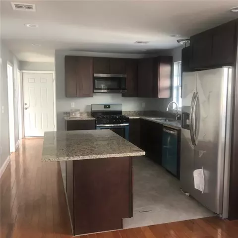 20 Virginia Ln, Providence, RI 02908