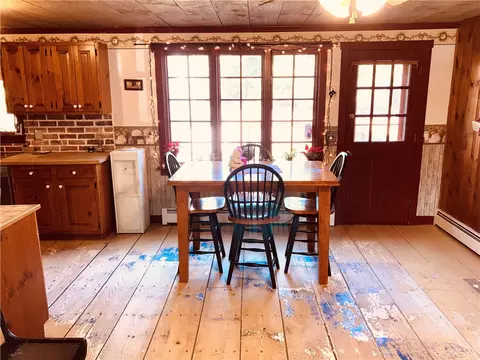 127 E Killingly Rd, Foster, RI 02825 photo 13