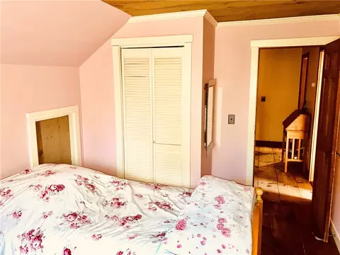 127 E Killingly Rd, Foster, RI 02825 photo 32