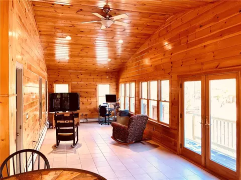 127 E Killingly Rd, Foster, RI 02825 photo 8
