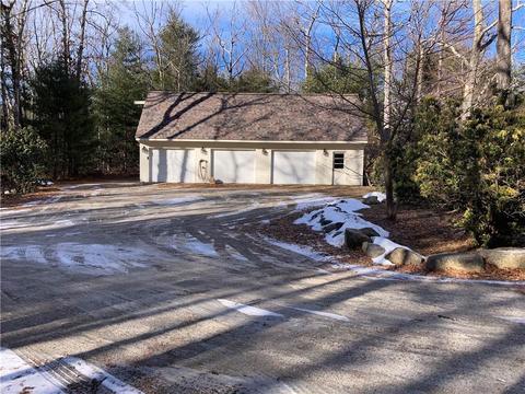 127 E Killingly Rd, Foster, RI 02825 photo 7