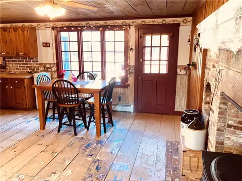 127 E Killingly Rd, Foster, RI 02825 photo 14