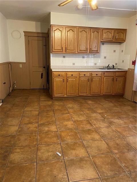 292 Logee St, Woonsocket, RI 02895 photo 4