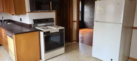 16 Everett St, Pawtucket, RI 02861 photo 32