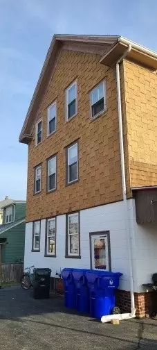 16 Everett St, Pawtucket, RI 02861 photo 5