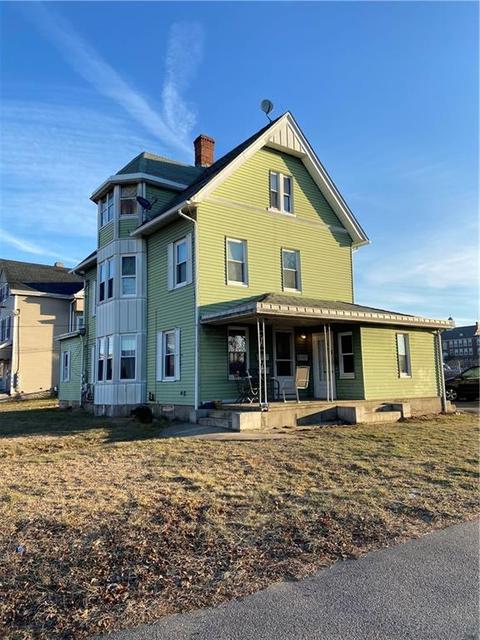 5 Vose St, Westerly, RI 02891 photo 1