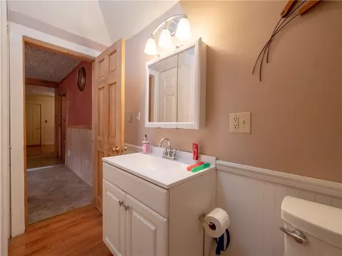 35 Berkley St, Woonsocket, RI 02895 photo 15