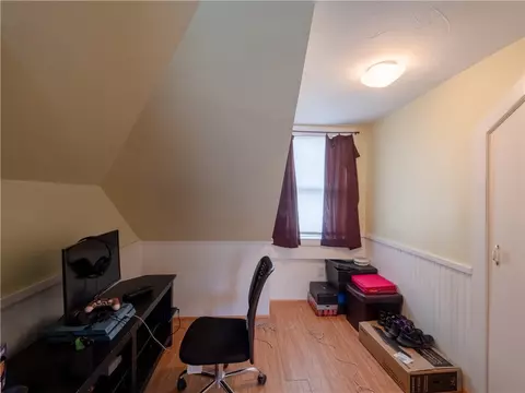 35 Berkley St, Woonsocket, RI 02895 photo 20