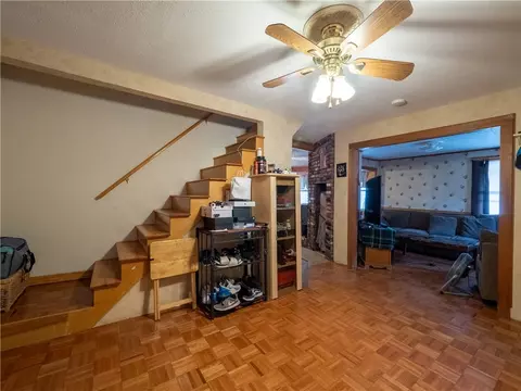 35 Berkley St, Woonsocket, RI 02895 photo 7