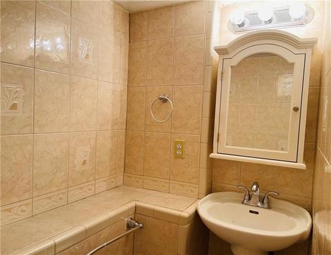 90 Flagg Ave, Warwick, RI 02886 photo 14
