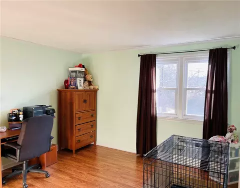 90 Flagg Ave, Warwick, RI 02886 photo 10