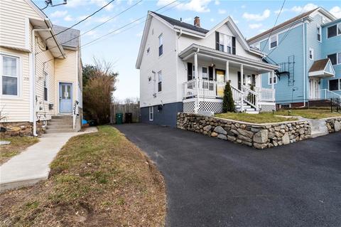 26 Napoleon St, Woonsocket, RI 02895 photo 1