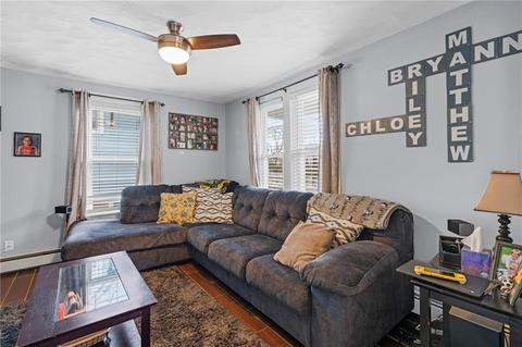 26 Napoleon St, Woonsocket, RI 02895 photo 11
